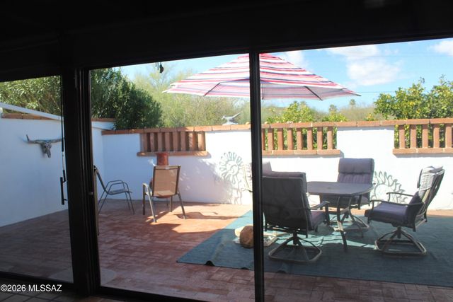 532 W Paseo Solana, Green Valley, AZ 85614