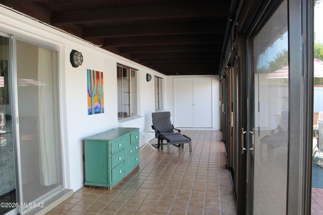 532 W Paseo Solana, Green Valley, AZ 85614