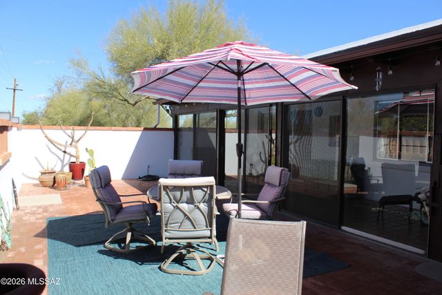 532 W Paseo Solana, Green Valley, AZ 85614