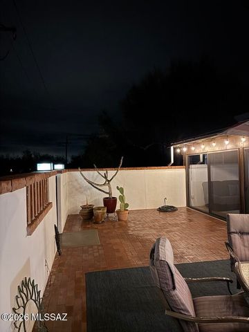 532 W Paseo Solana, Green Valley, AZ 85614