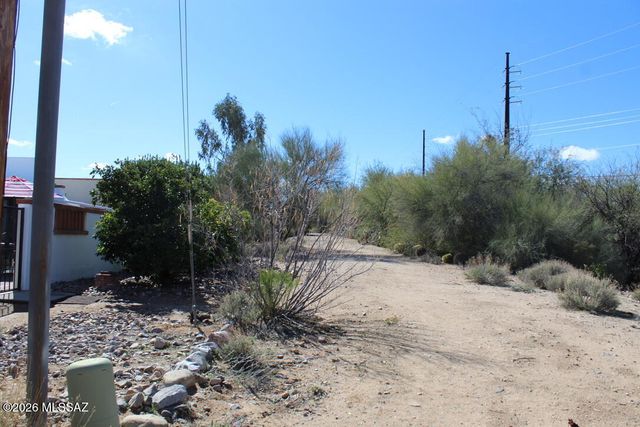 532 W Paseo Solana, Green Valley, AZ 85614