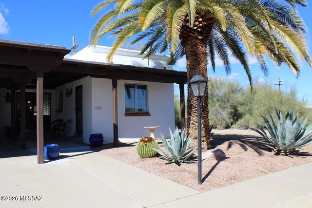 532 W Paseo Solana, Green Valley, AZ 85614