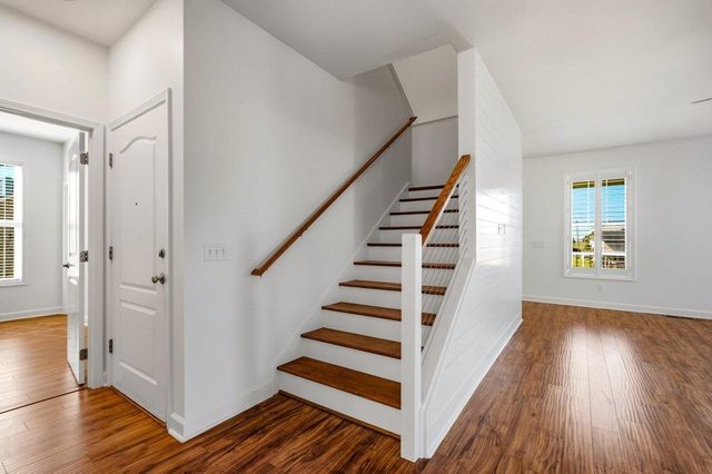208 Vista Dr., Garden City Beach, SC 29576
