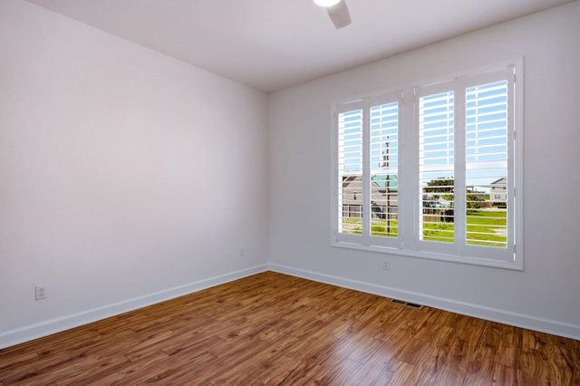 208 Vista Dr., Garden City Beach, SC 29576