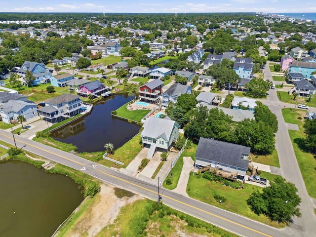 208 Vista Dr., Garden City Beach, SC 29576