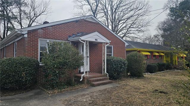 210 Maple ST, Suffolk, VA 23434