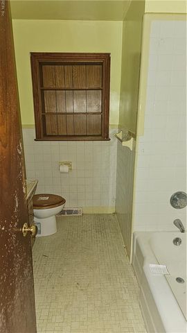 210 Maple ST, Suffolk, VA 23434