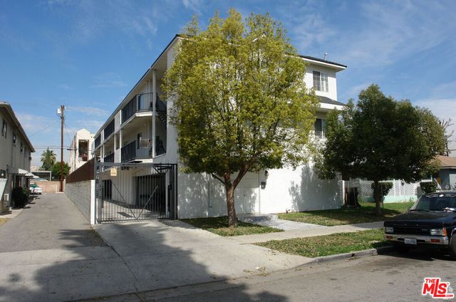 14121 Friar Street, Van Nuys, CA 91401