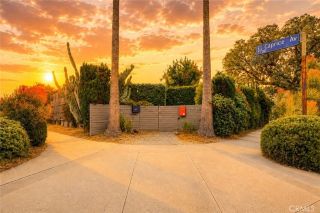7732 Westland, North Hollywood, CA 91605