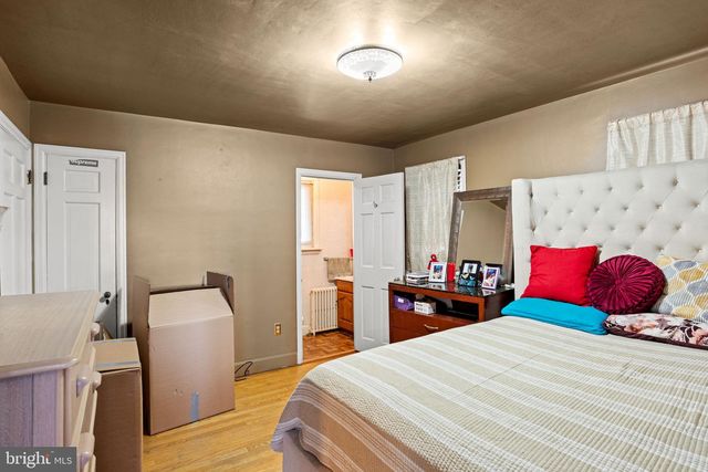 3101 SCHOOLHOUSE LN, Harrisburg, PA 17109