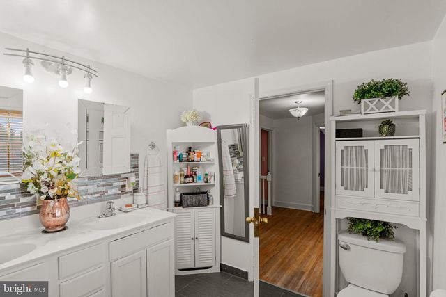 3101 SCHOOLHOUSE LN, Harrisburg, PA 17109