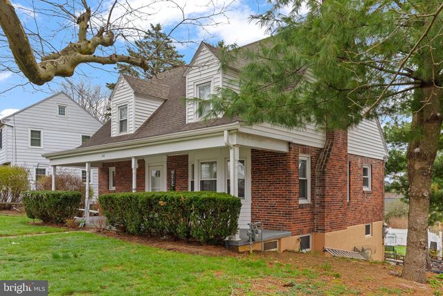 3101 SCHOOLHOUSE LN, Harrisburg, PA 17109