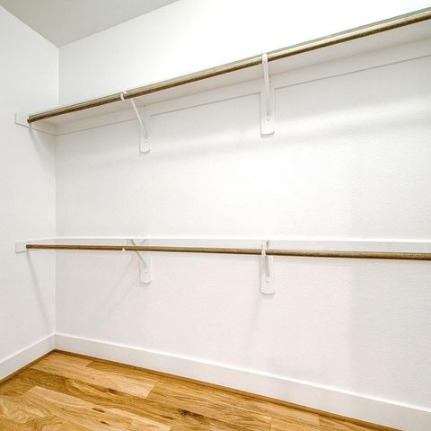 908 Nueces ST 18, Austin, TX 78701