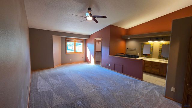 1212 MOUNTAIN SPRINGS RD, Rapid City, SD 57702