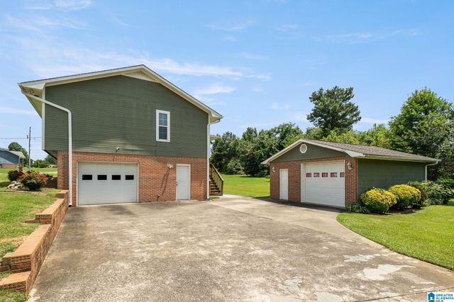 2013 LEOLA AVENUE, Birmingham, AL 35207