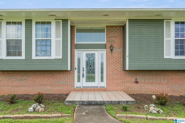 2013 LEOLA AVENUE, Birmingham, AL 35207