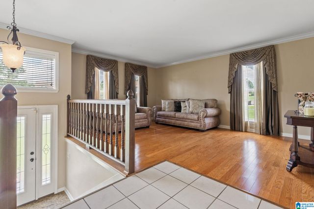 2013 LEOLA AVENUE, Birmingham, AL 35207