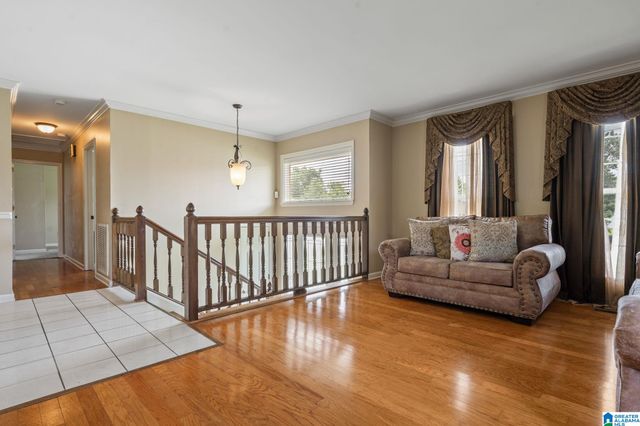 2013 LEOLA AVENUE, Birmingham, AL 35207