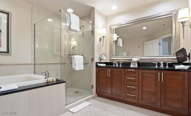 125 East Harmon Avenue 2921&2919, Las Vegas, NV 89109