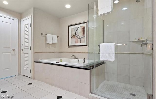 125 East Harmon Avenue 2921&2919, Las Vegas, NV 89109