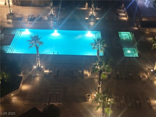 125 East Harmon Avenue 2921&2919, Las Vegas, NV 89109