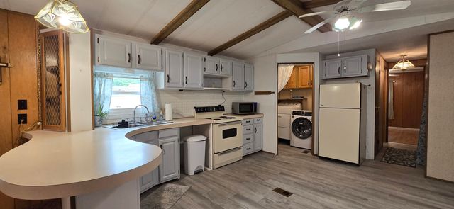 5 Lynn Lane, Rochester, NH 03867
