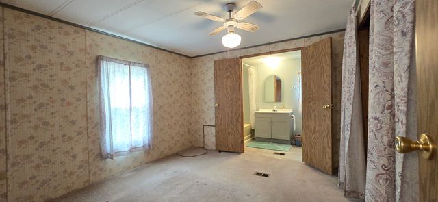5 Lynn Lane, Rochester, NH 03867