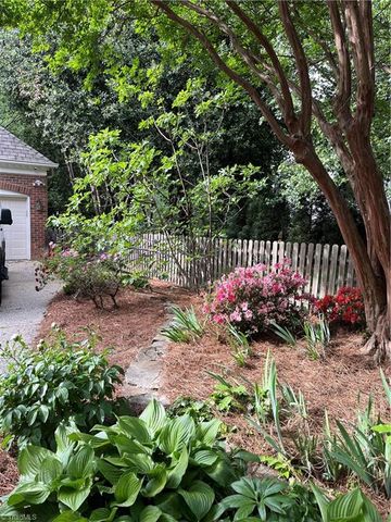 200 Manchester Place, Greensboro, NC 27410