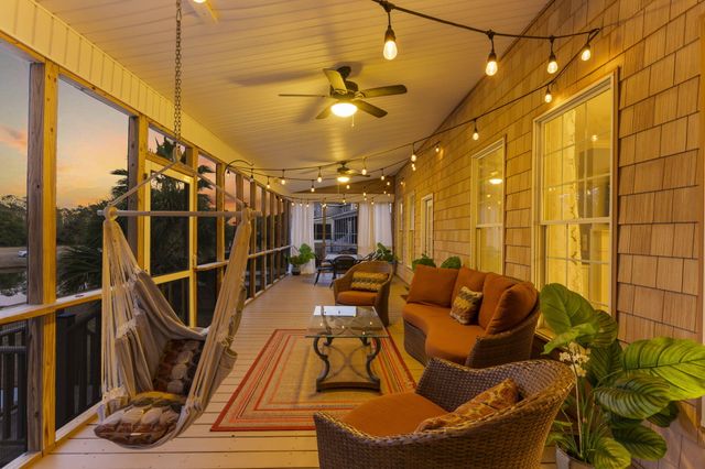 1823 Delacourt Avenue, Mount Pleasant, SC 29466