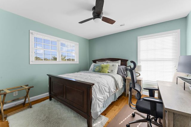 1823 Delacourt Avenue, Mount Pleasant, SC 29466