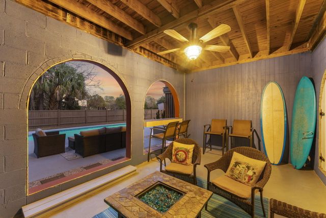 1823 Delacourt Avenue, Mount Pleasant, SC 29466