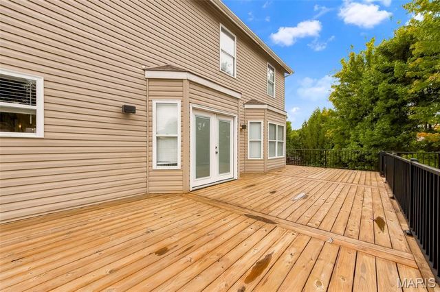 153 Prairie Bluffs Drive, Wentzville, MO 63385