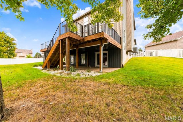 153 Prairie Bluffs Drive, Wentzville, MO 63385