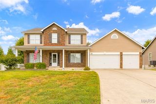 153 Prairie Bluffs Drive, Wentzville, MO 63385