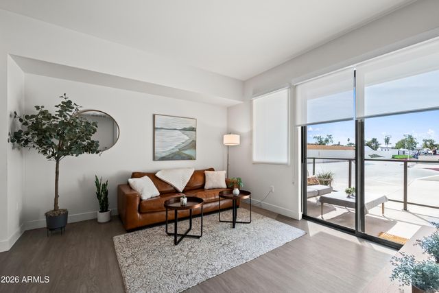 7300 E EARLL Drive 1022, Scottsdale, AZ 85251