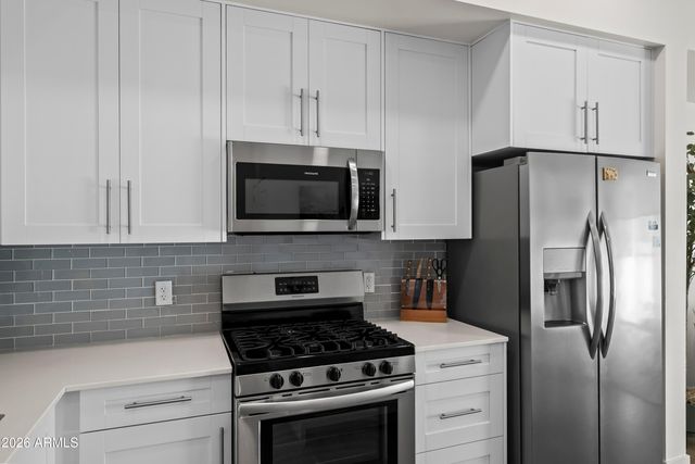 7300 E EARLL Drive 1022, Scottsdale, AZ 85251