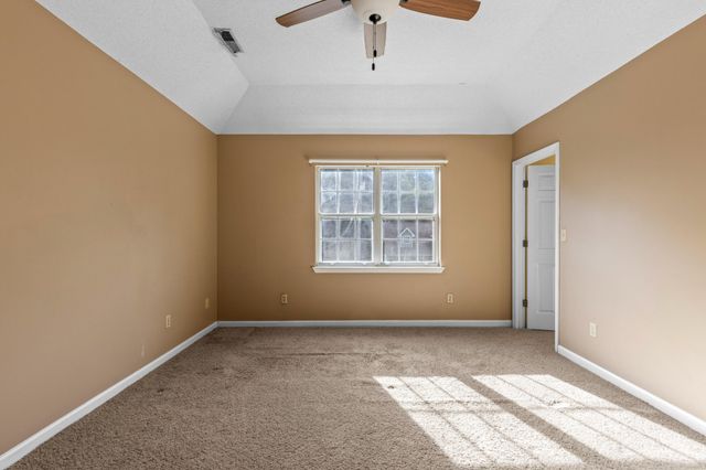 2414 W Wind Drive, Soddy Daisy, TN 37379