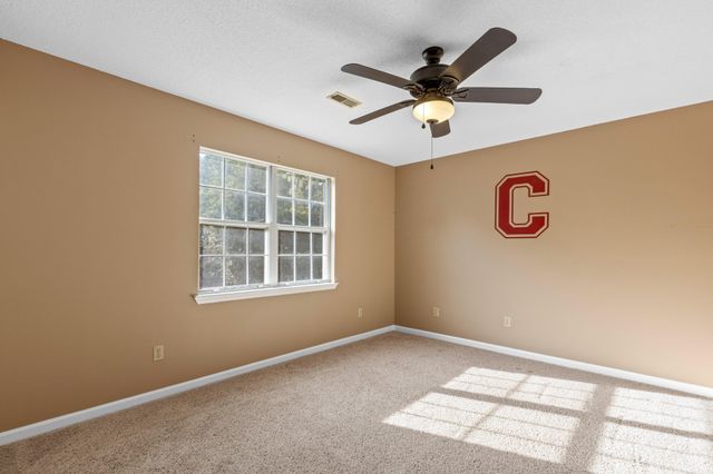 2414 W Wind Drive, Soddy Daisy, TN 37379