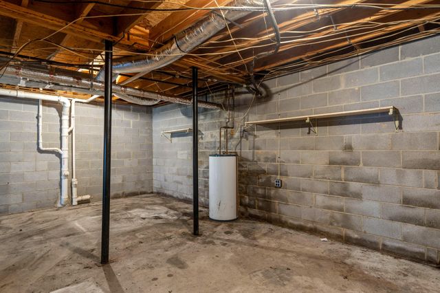 2414 W Wind Drive, Soddy Daisy, TN 37379