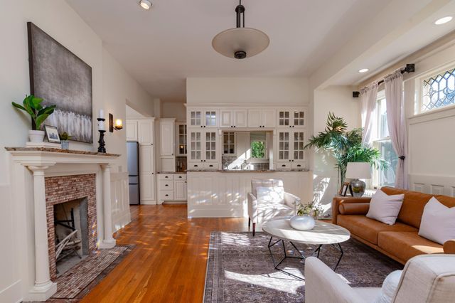 761 Lincoln Avenue, Saint Paul, MN 55105