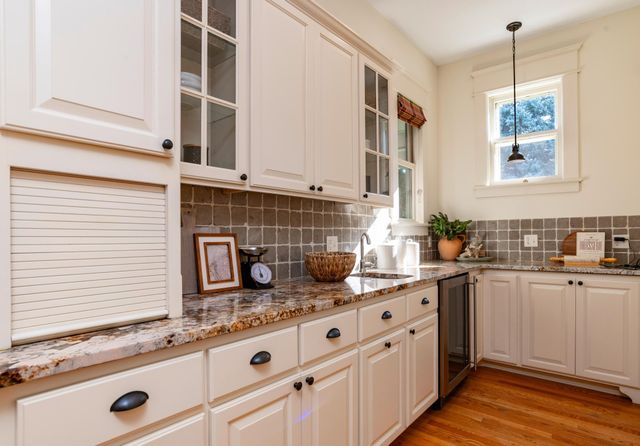 761 Lincoln Avenue, Saint Paul, MN 55105