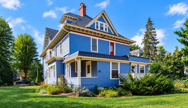 761 Lincoln Avenue, Saint Paul, MN 55105