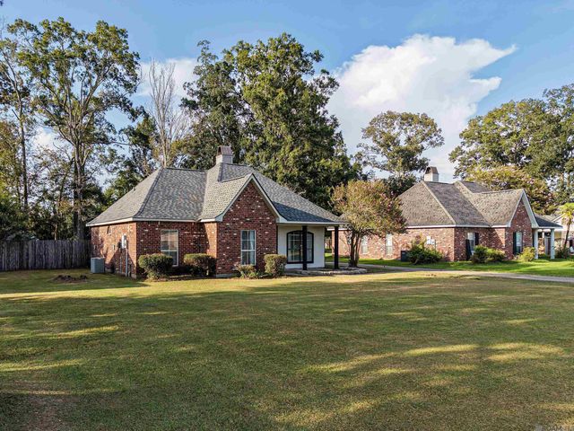 10225 Carter Hills Ave, Denham Springs, LA 70726