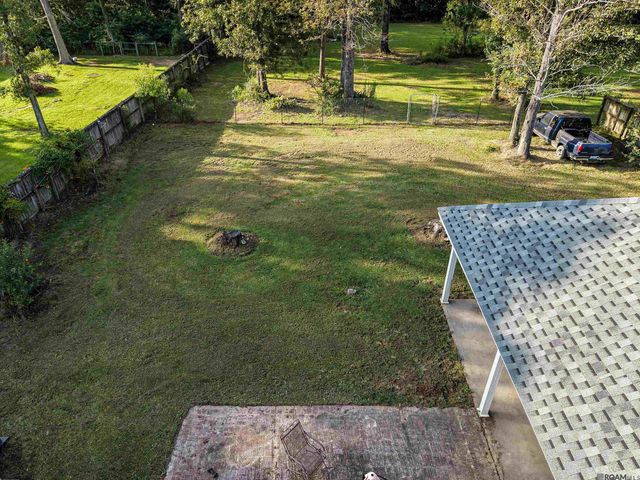 10225 Carter Hills Ave, Denham Springs, LA 70726