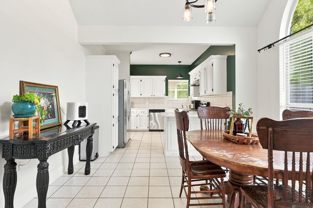 10225 Carter Hills Ave, Denham Springs, LA 70726