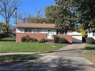 1025 Timothy Lane, Cleveland, OH 44109