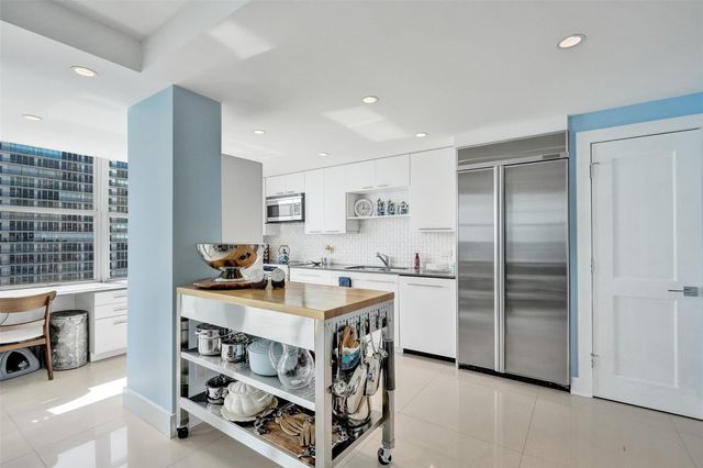 4300 N Ocean Boulevard 10M, Fort Lauderdale, FL 33308