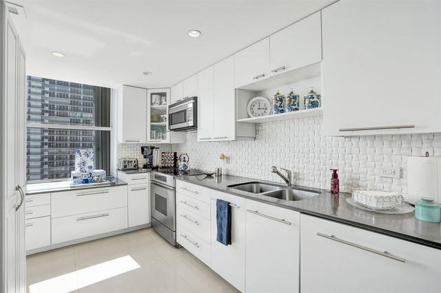 4300 N Ocean Boulevard 10M, Fort Lauderdale, FL 33308