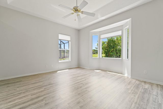 1327 NW Mossy Oak Way, Jensen Beach, FL 34957