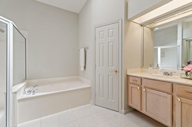 1327 NW Mossy Oak Way, Jensen Beach, FL 34957